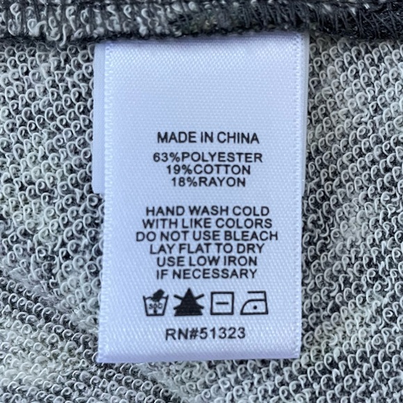 CeCe Crew Neck Floral Puff Sleeve Raglan Top NWT - Picture 14 of 14